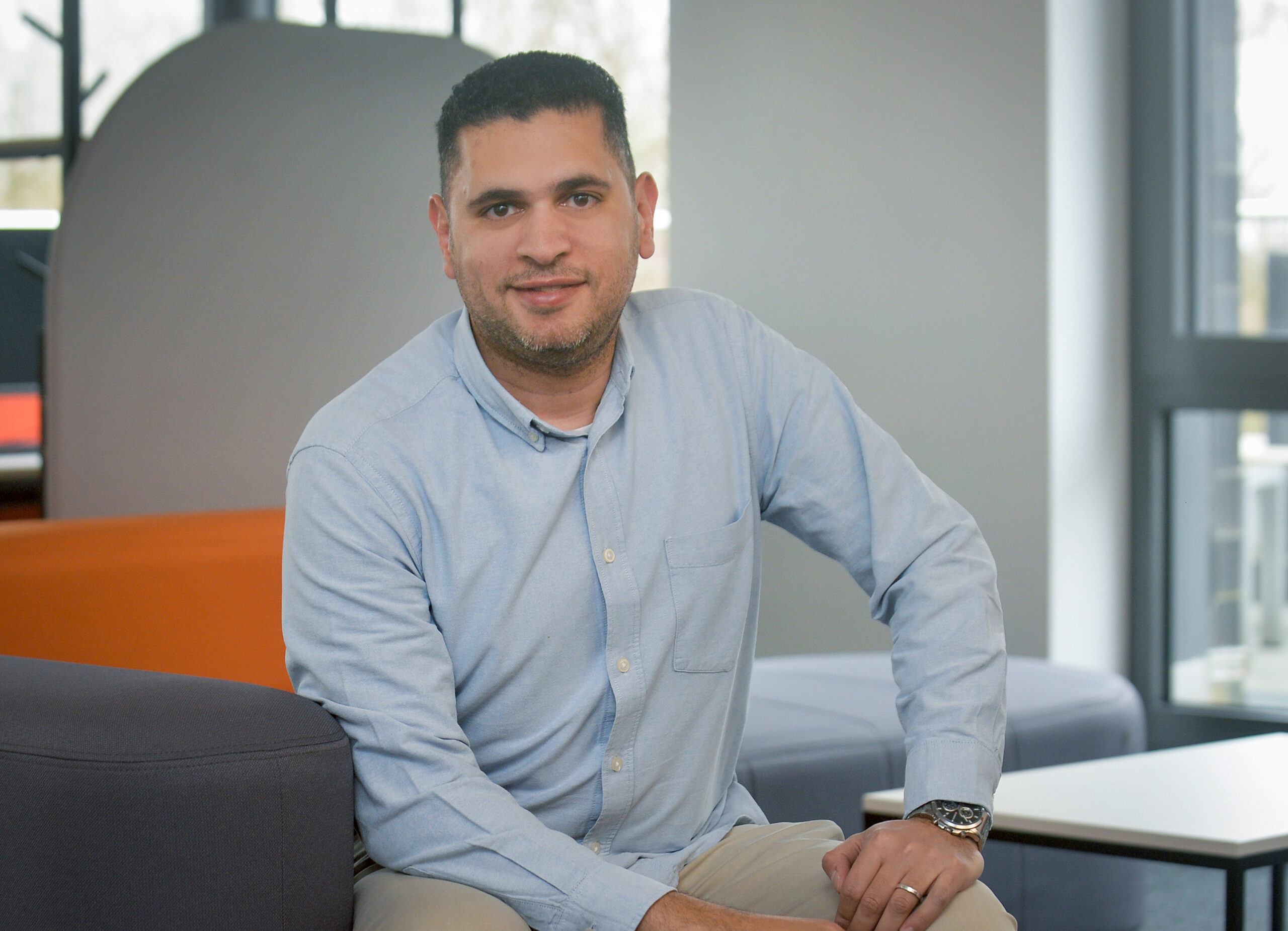 Karriere mit Vertrauen: Eslam schätzt das starke Team von S&E Mobility.